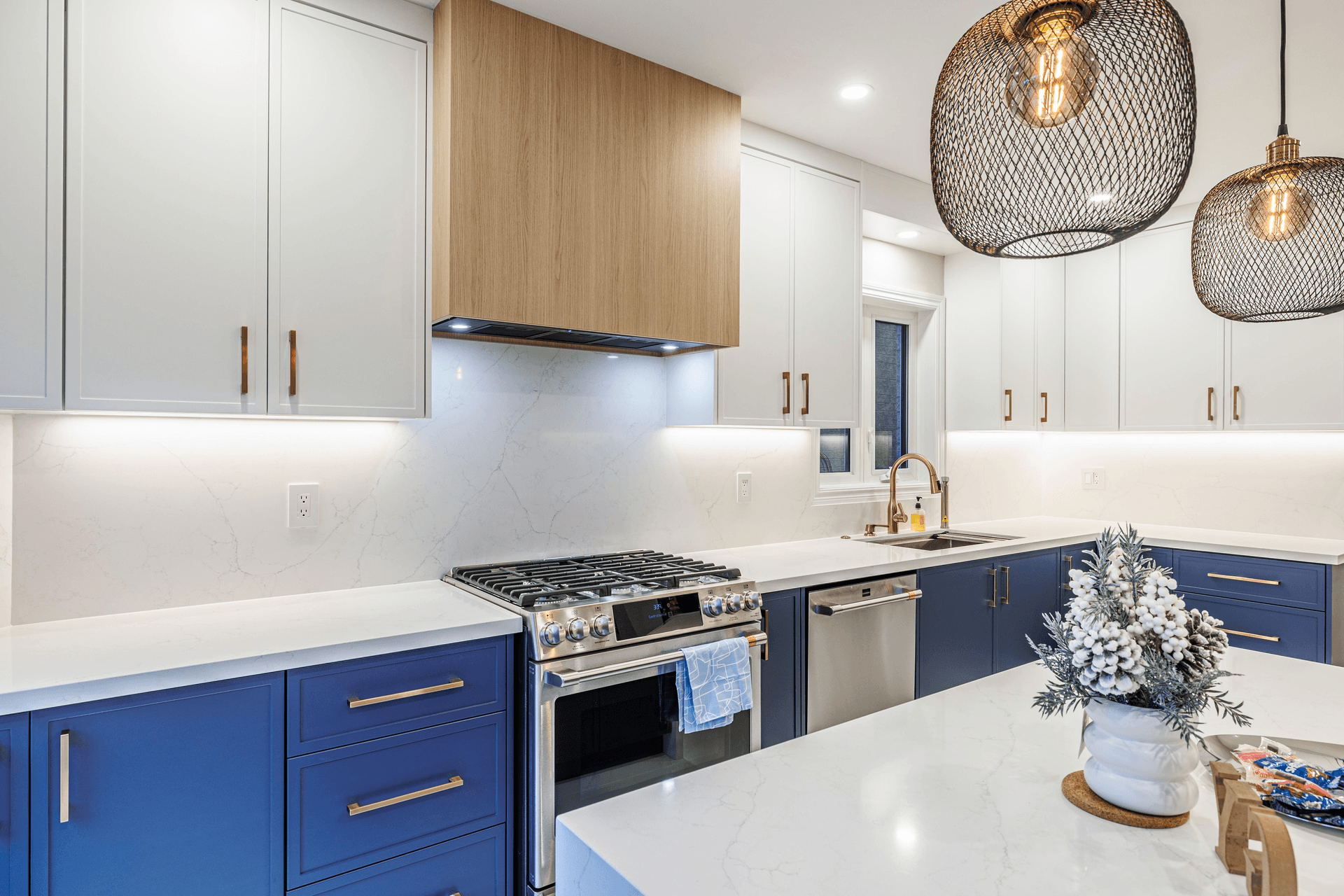 Expert-Kitchen-Remodeling-and-Renovation-in-Toronto-with-Spaice-Studio-01